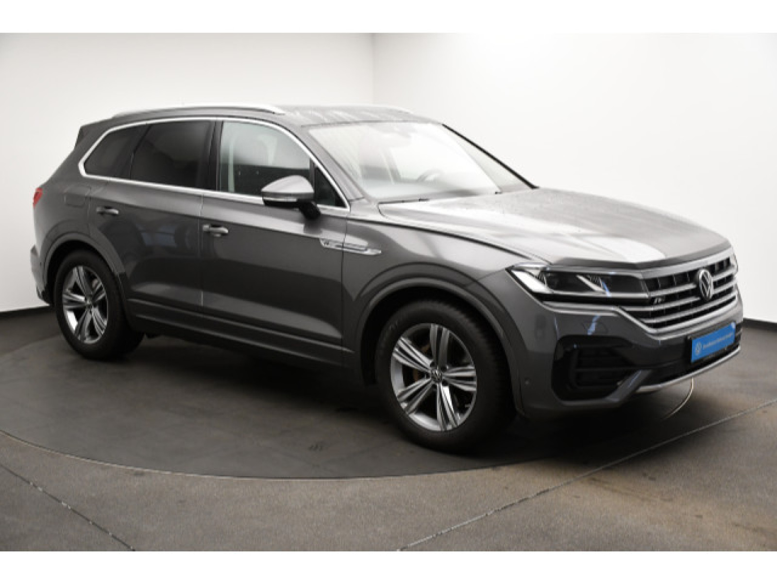 diagonal-frontansicht-aussen