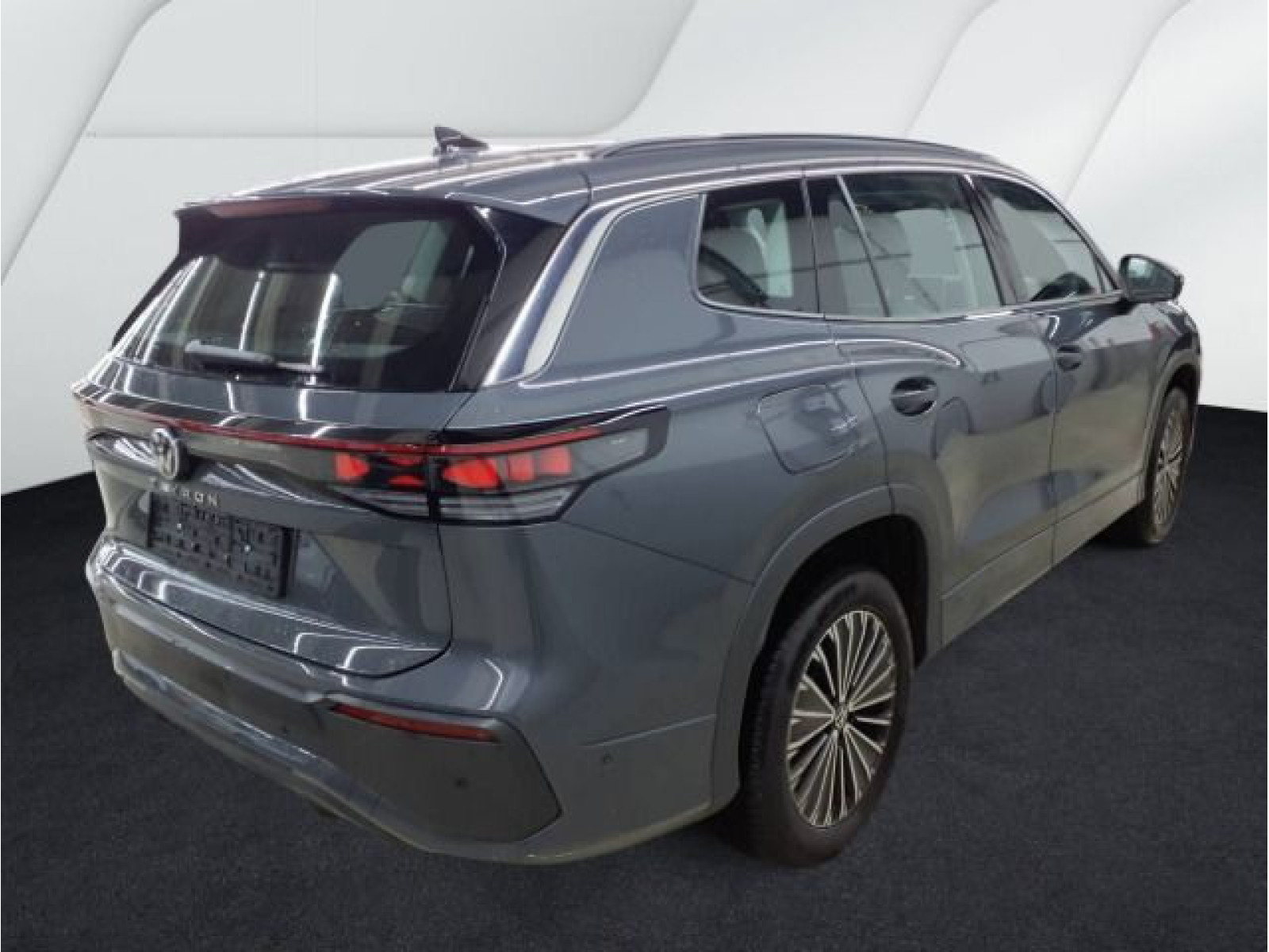 diagonalansicht-hinten-aussen