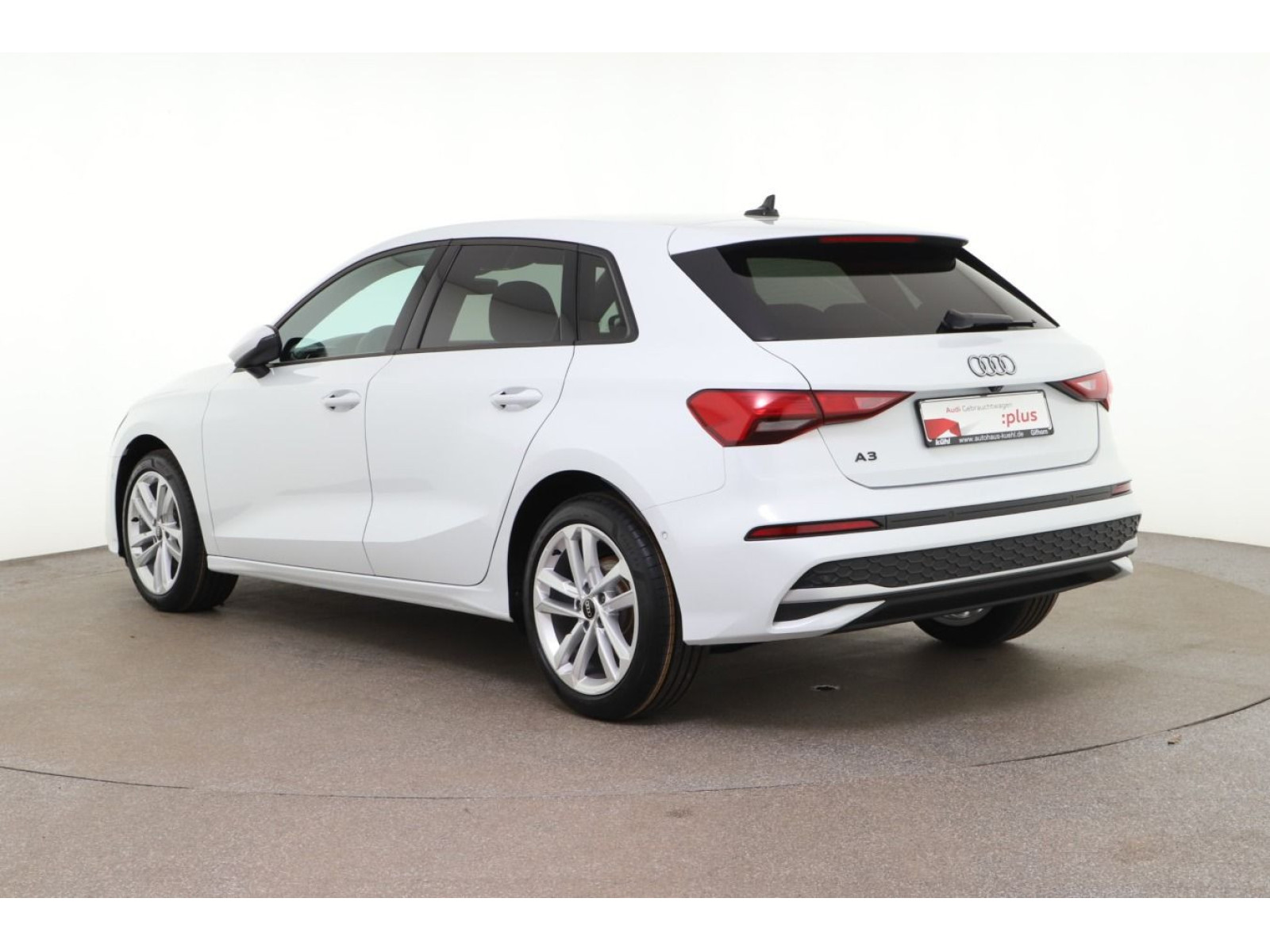 diagonalansicht-hinten-aussen