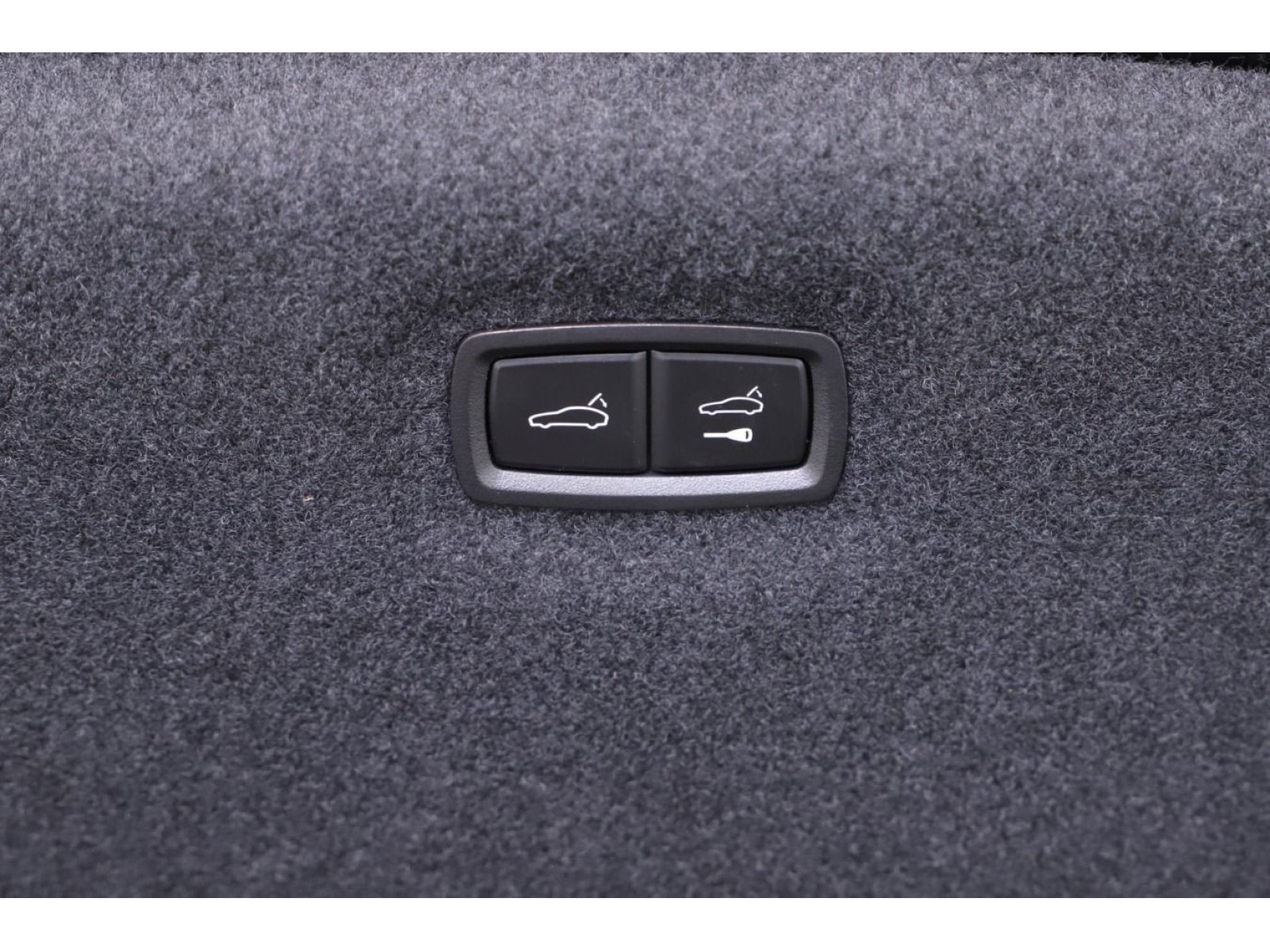 Audi - e-tron GT quattro_15