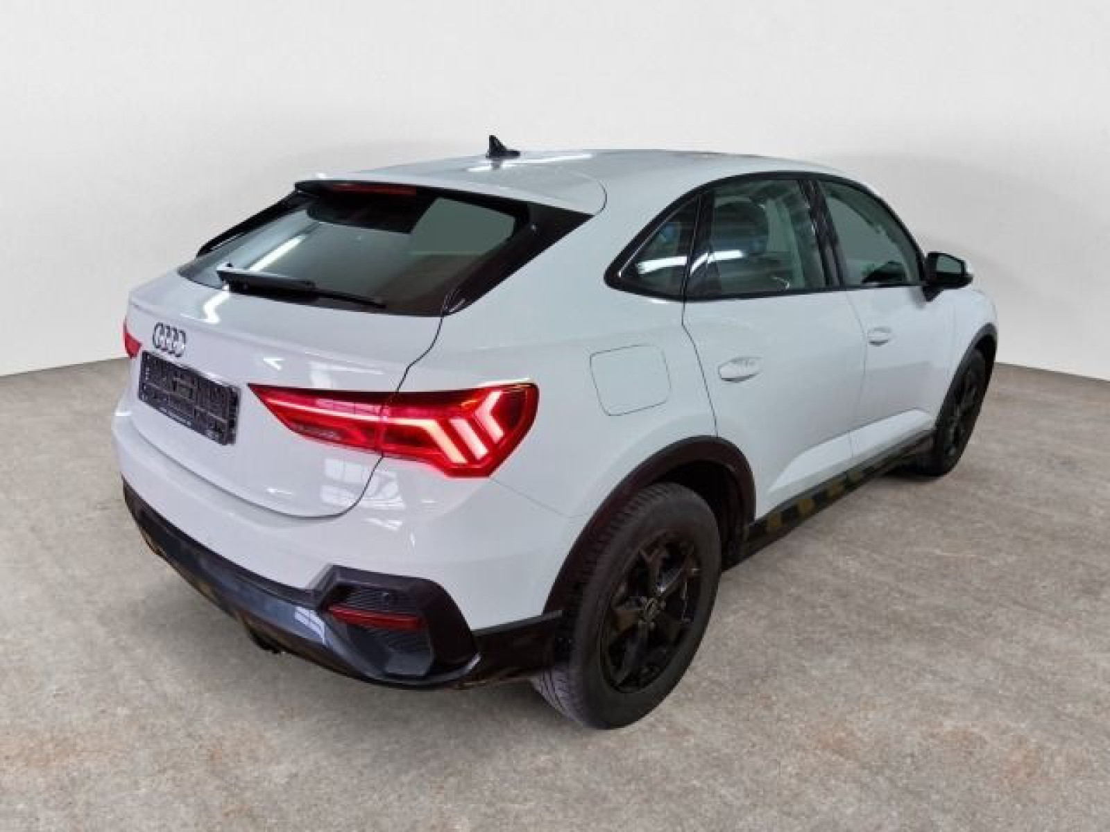 diagonalansicht-hinten-aussen