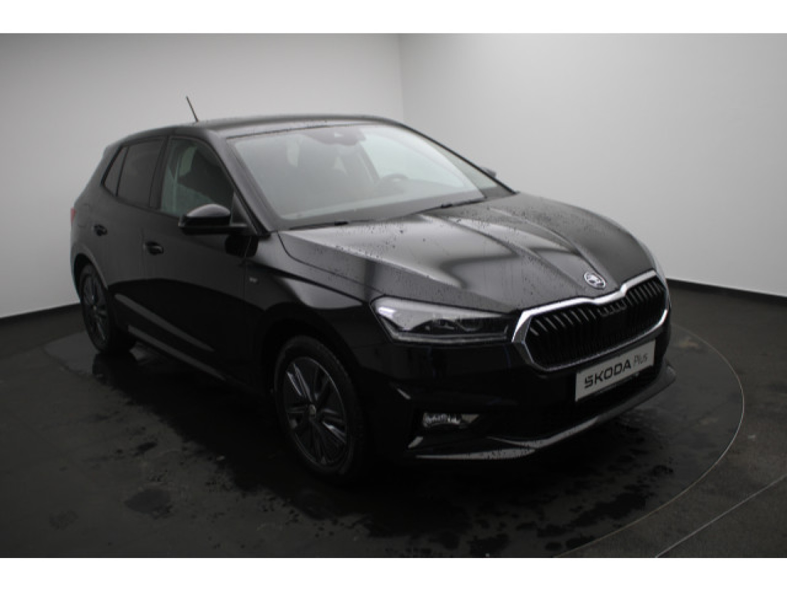 diagonal-frontansicht-aussen