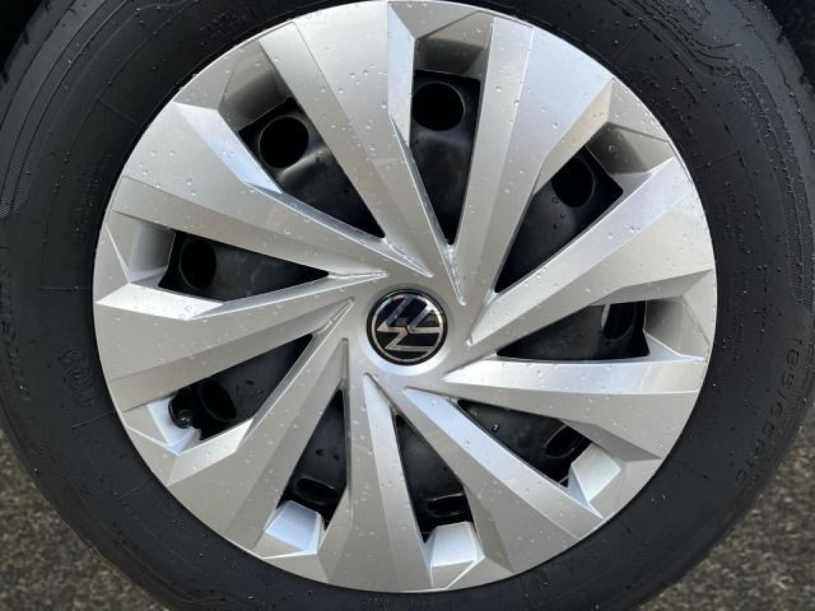 Volkswagen - Polo_14