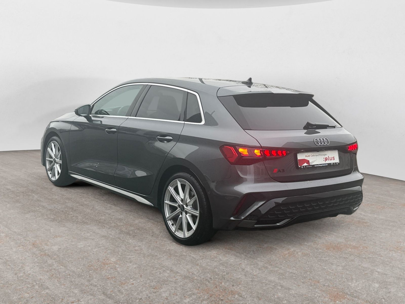 diagonalansicht-hinten-aussen