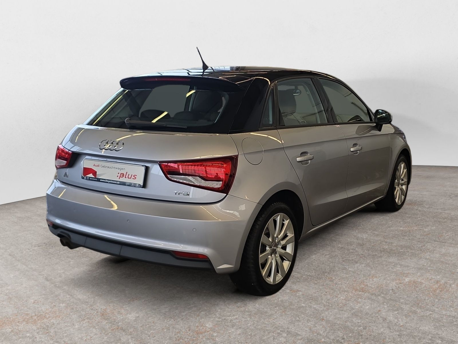 diagonalansicht-hinten-aussen