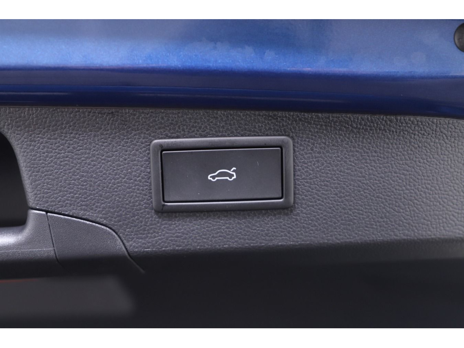 Volkswagen - Passat Variant_16