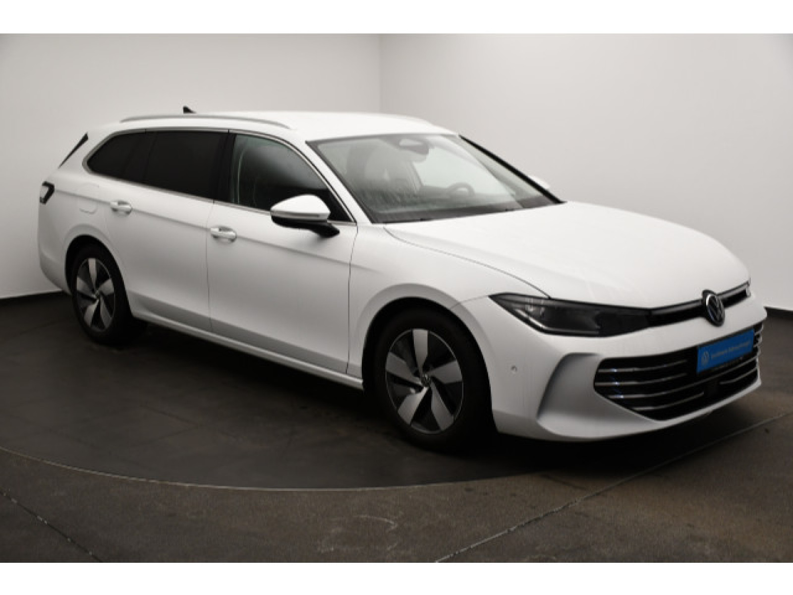 diagonal-frontansicht-aussen