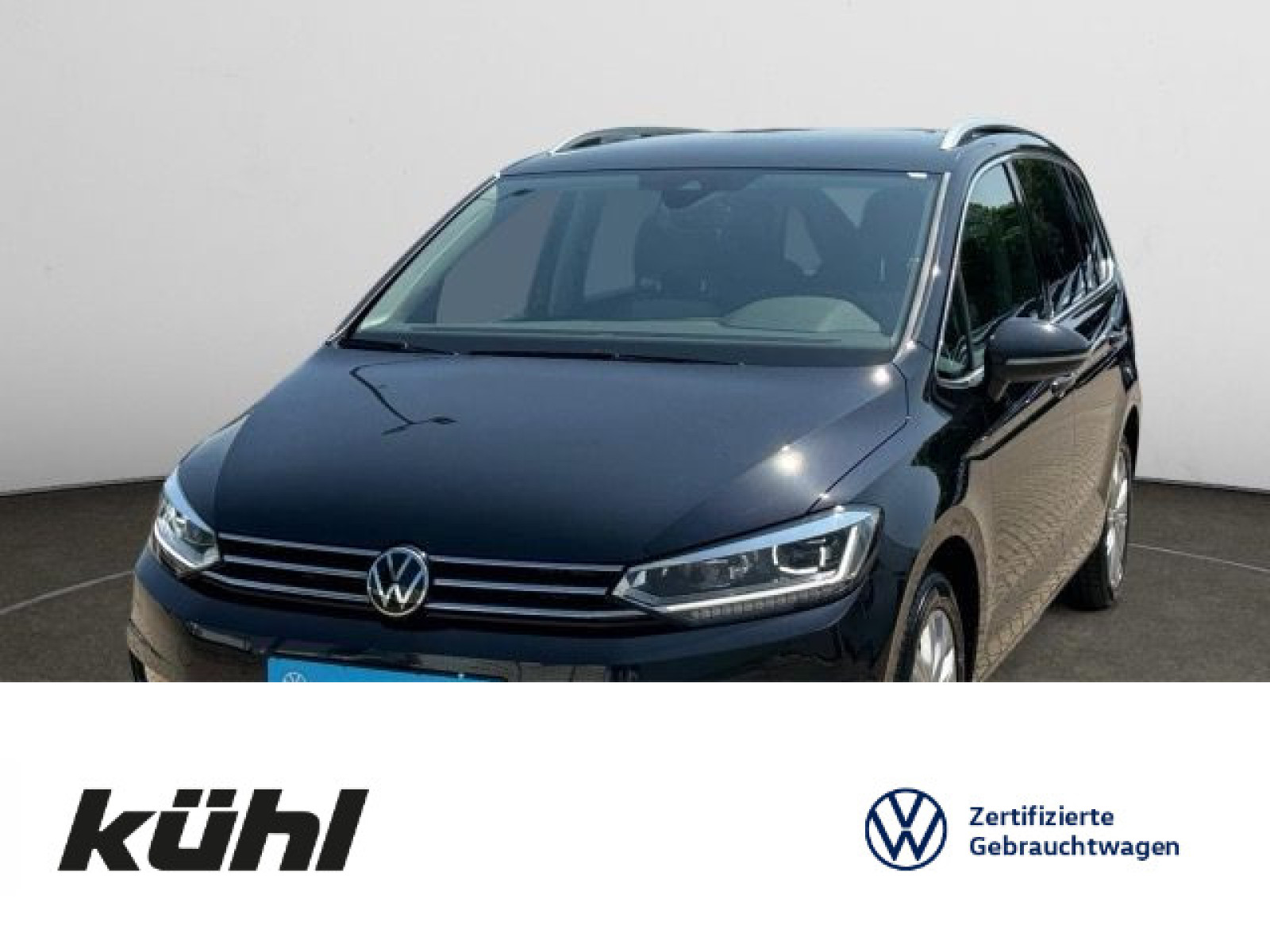 Touran 2.0 TDI DSG 7.Sitzer Highline Navi,AHK,Kamera,LM17