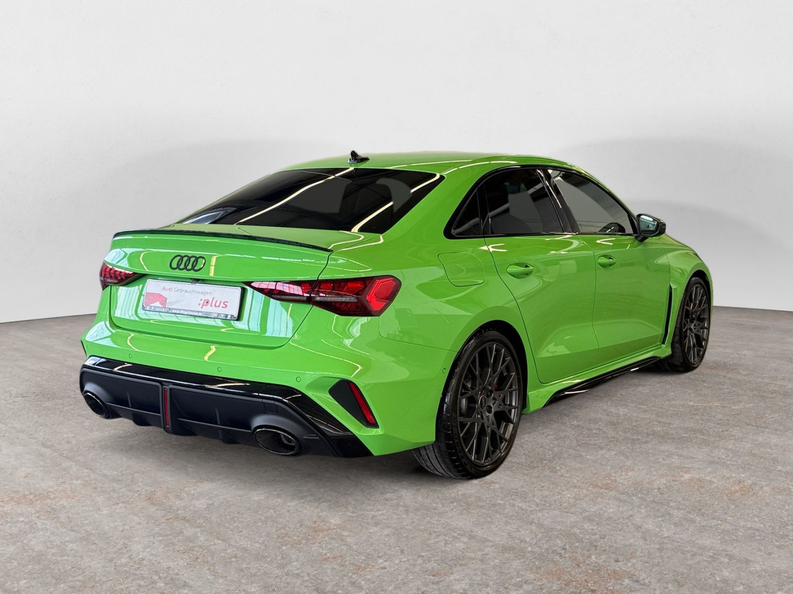 diagonalansicht-hinten-aussen