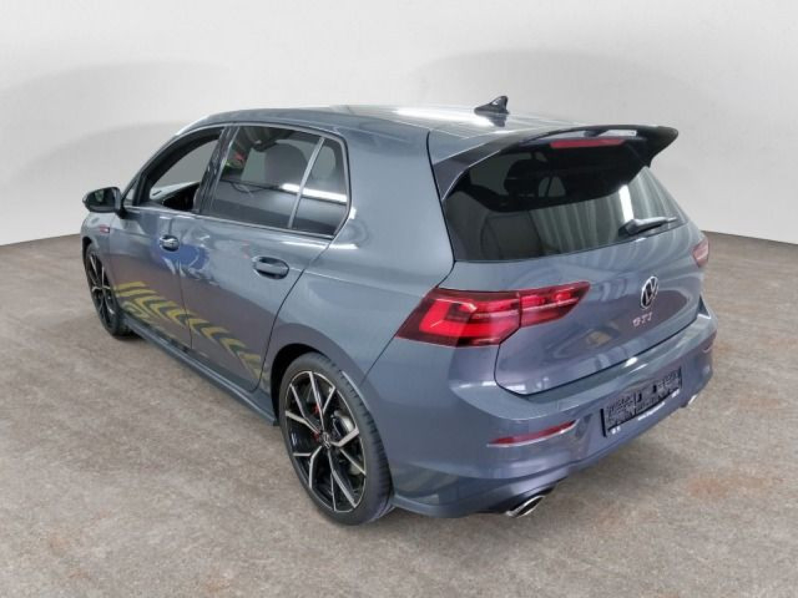 diagonalansicht-hinten-aussen