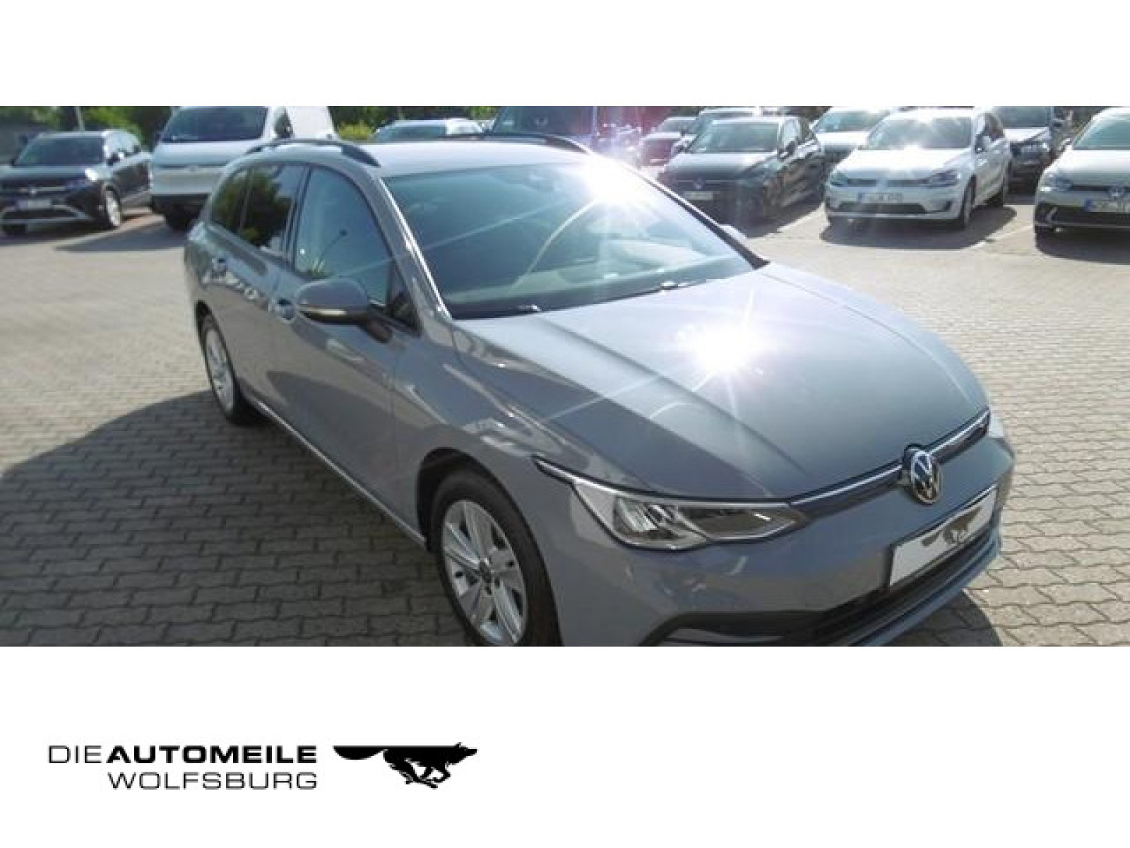 Golf VIII Variant 1,0 TSI Life ACC/Stand/AHK/LED Standhzg,Navi,AHK,Kamera,