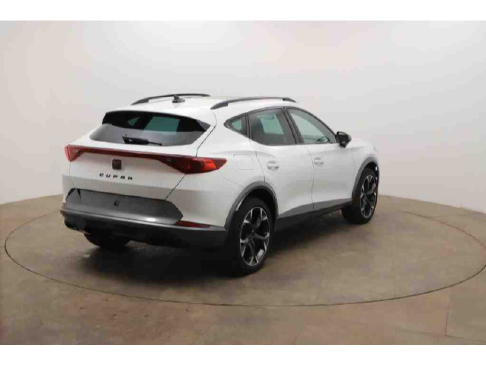 diagonalansicht-hinten-aussen