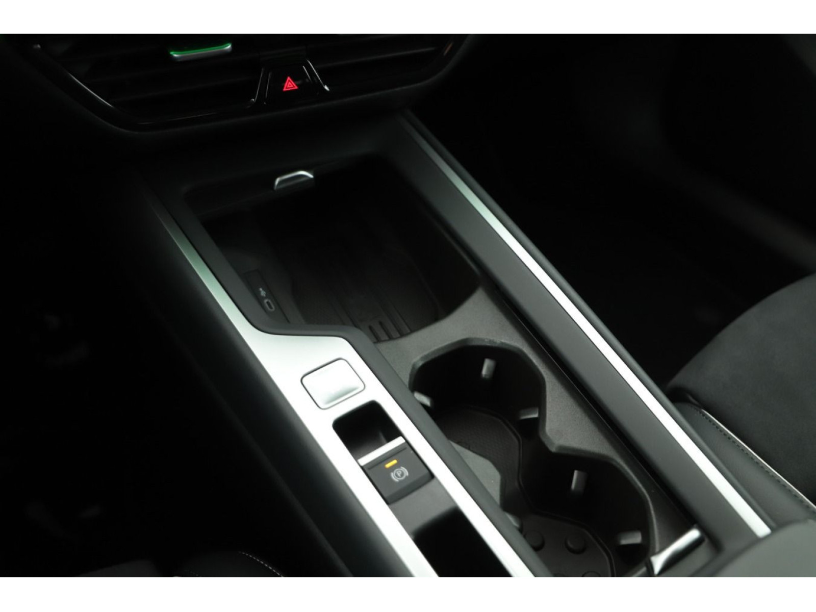 Volkswagen - Passat Variant_13