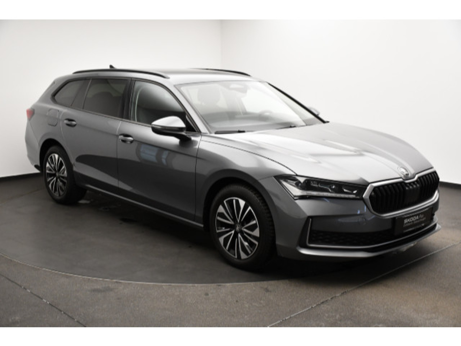 diagonal-frontansicht-aussen