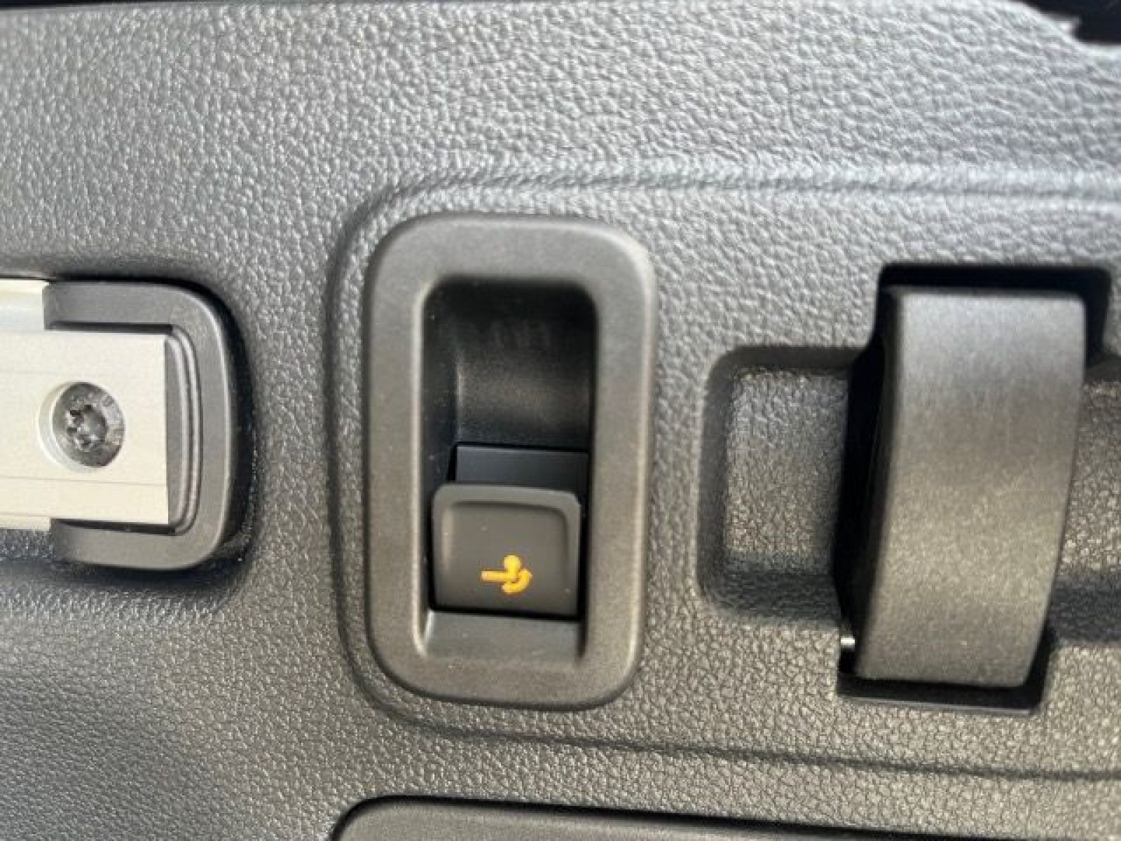 Volkswagen - Touran_17