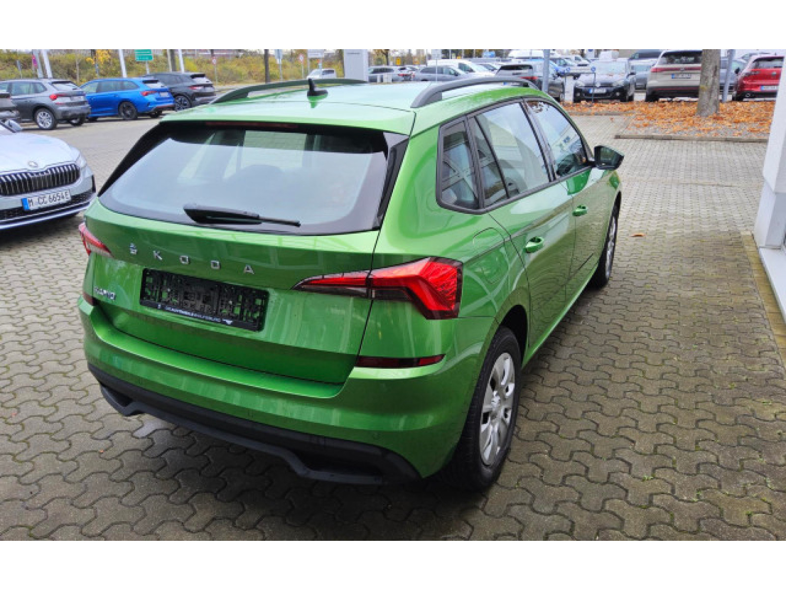 diagonalansicht-hinten-aussen