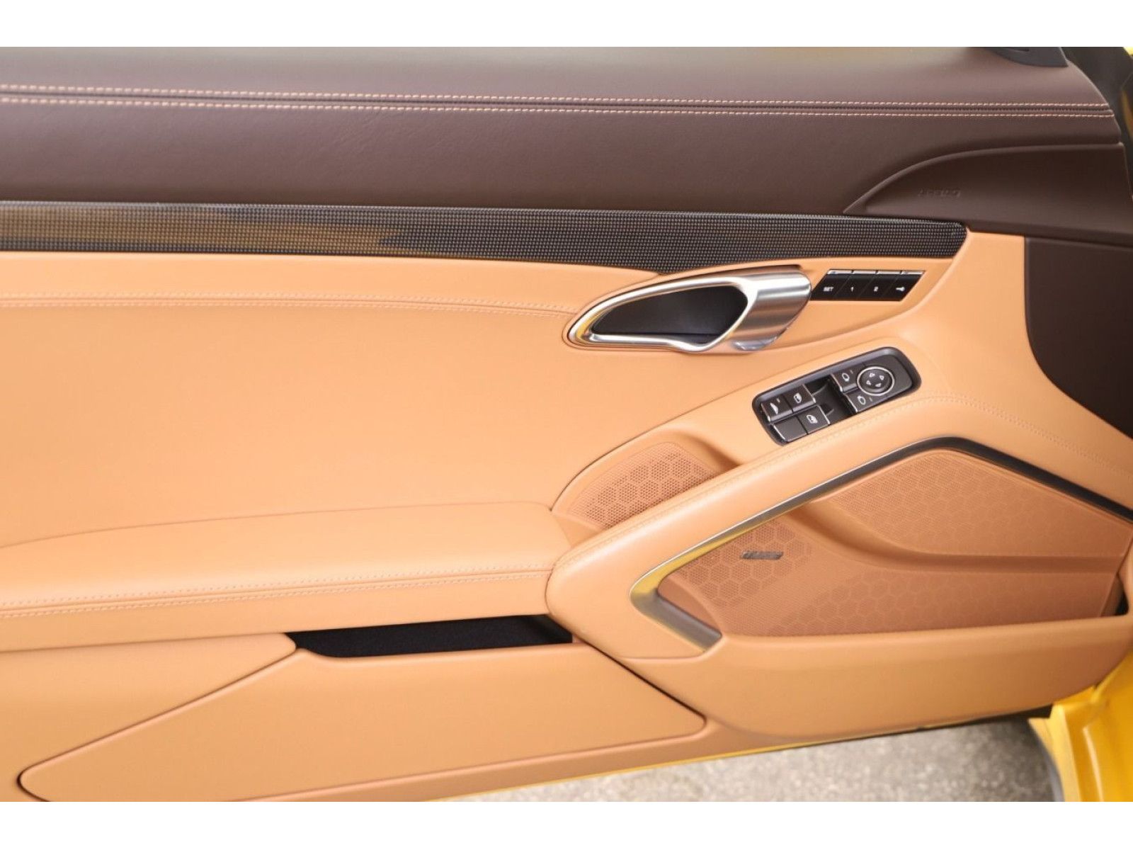 Porsche - 911_12