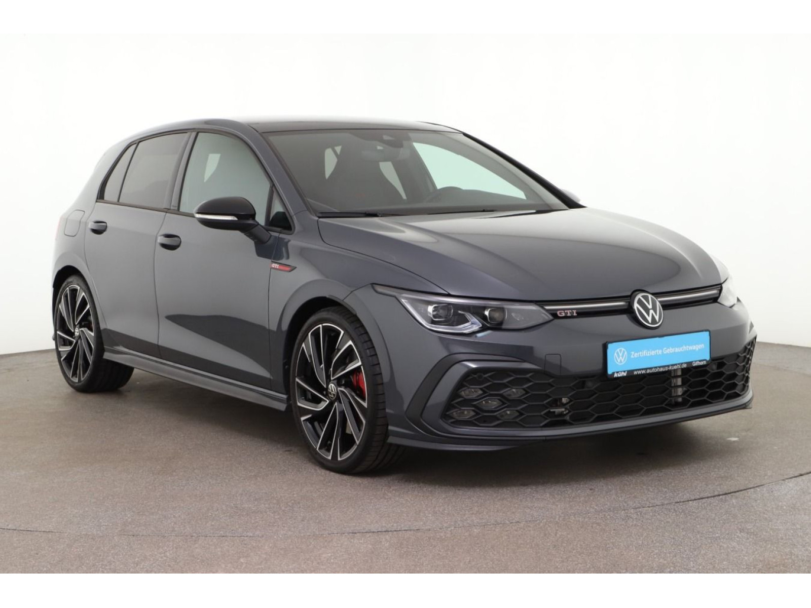 diagonal-frontansicht-aussen