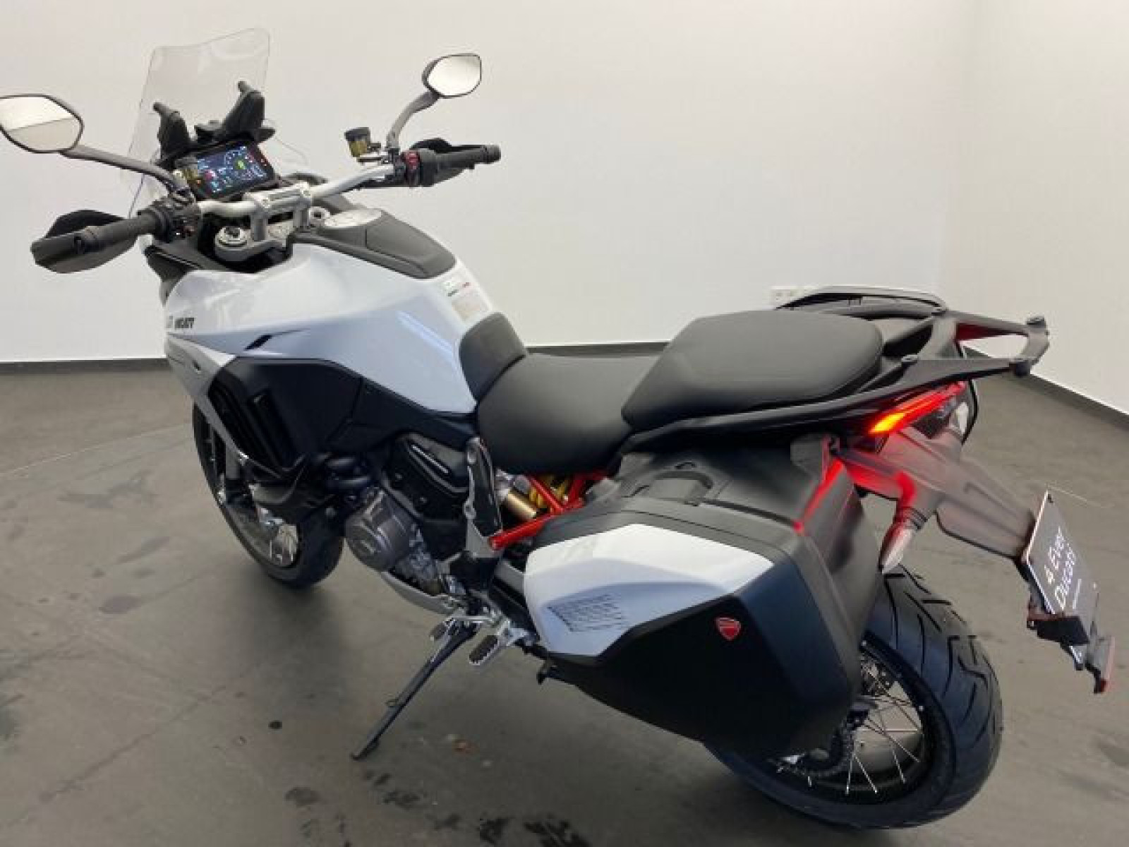 Ducati - Multistrada V4 S_7