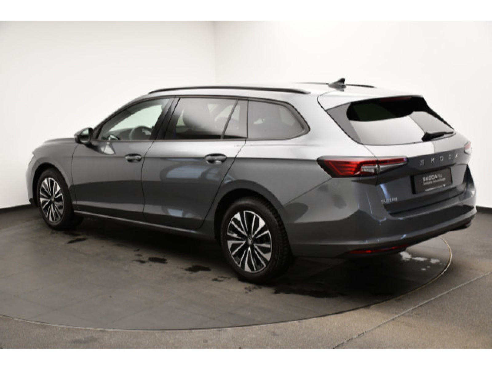 diagonalansicht-hinten-aussen