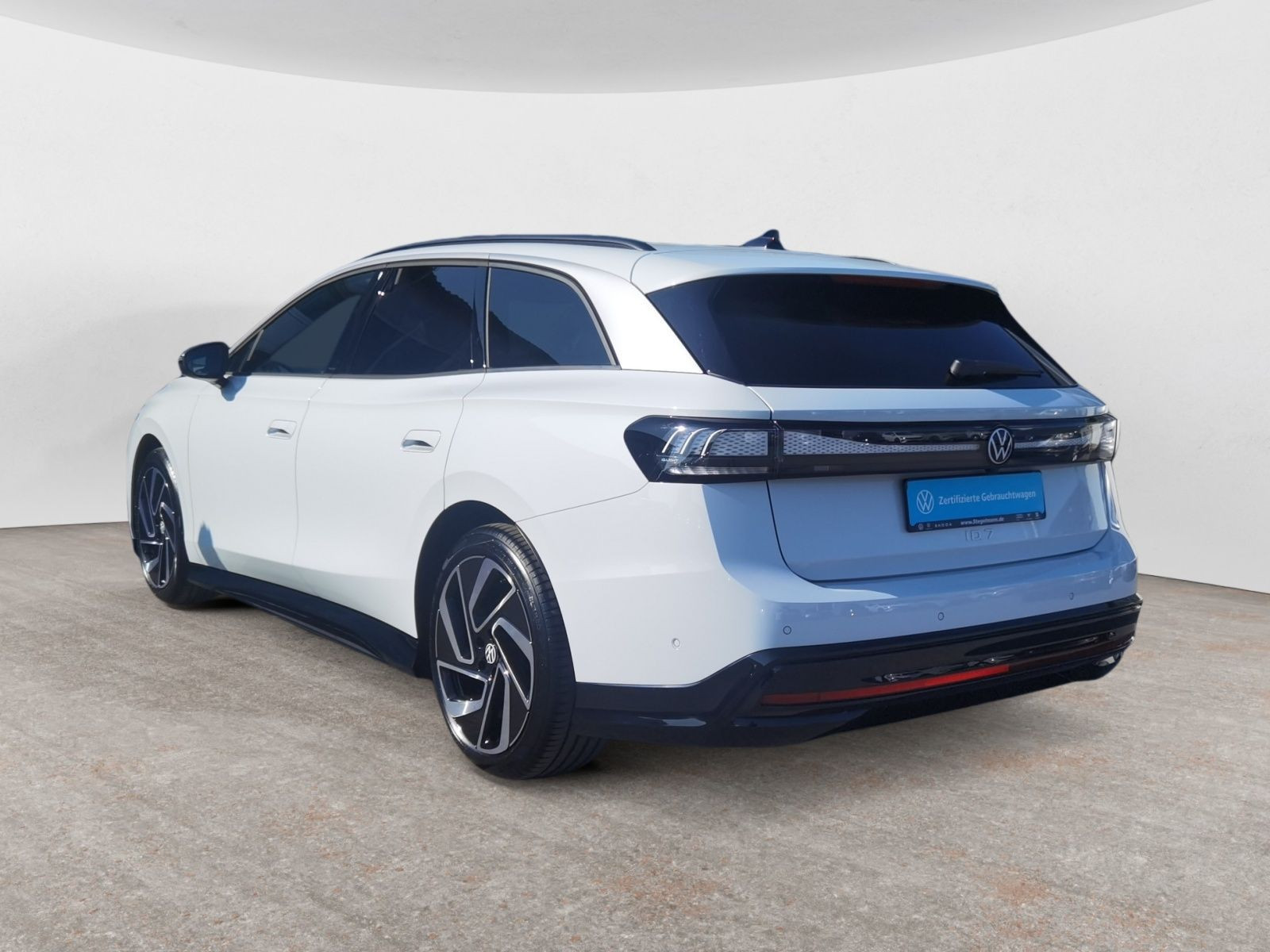 diagonalansicht-hinten-aussen