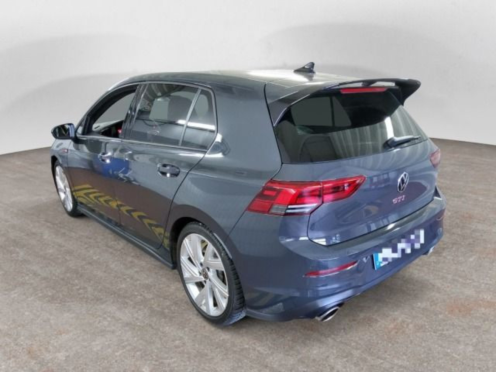 diagonalansicht-hinten-aussen