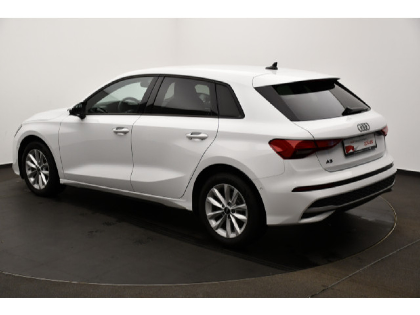 diagonalansicht-hinten-aussen