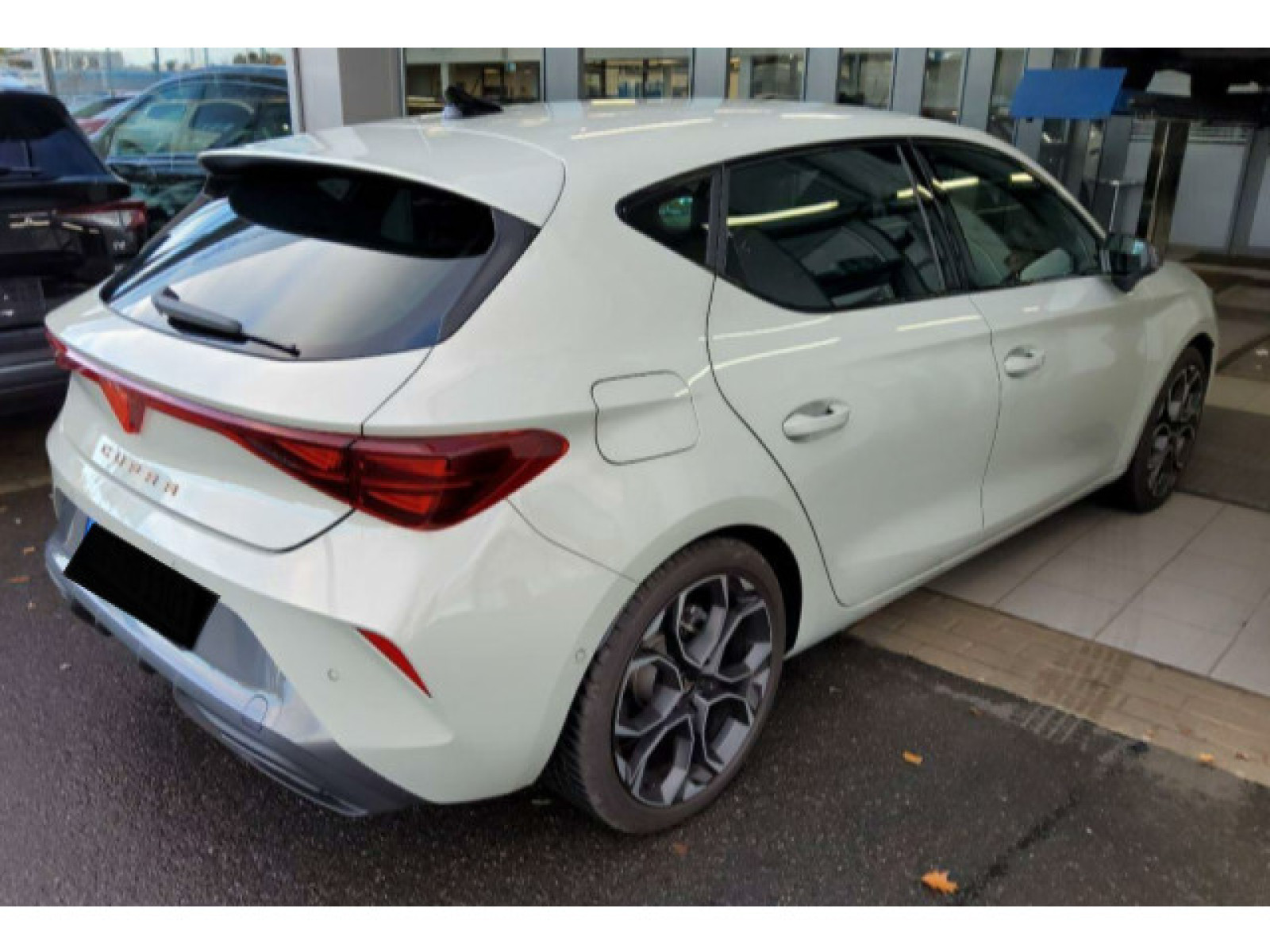 diagonalansicht-hinten-aussen