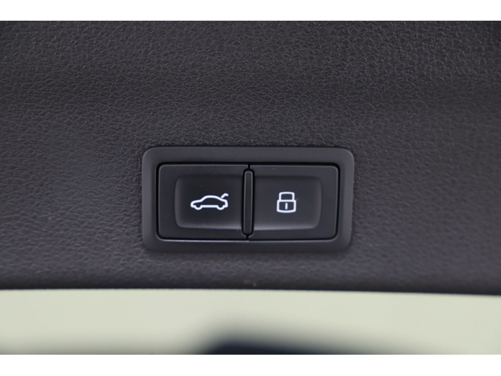 Audi - RS 6 Avant_18