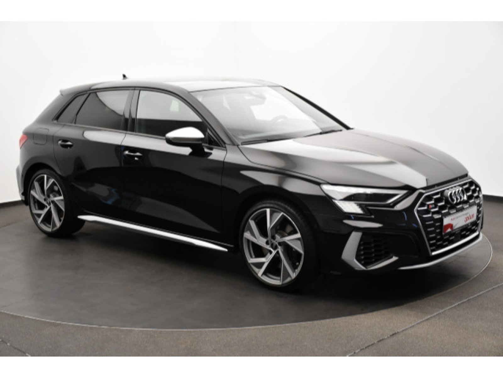 diagonal-frontansicht-aussen