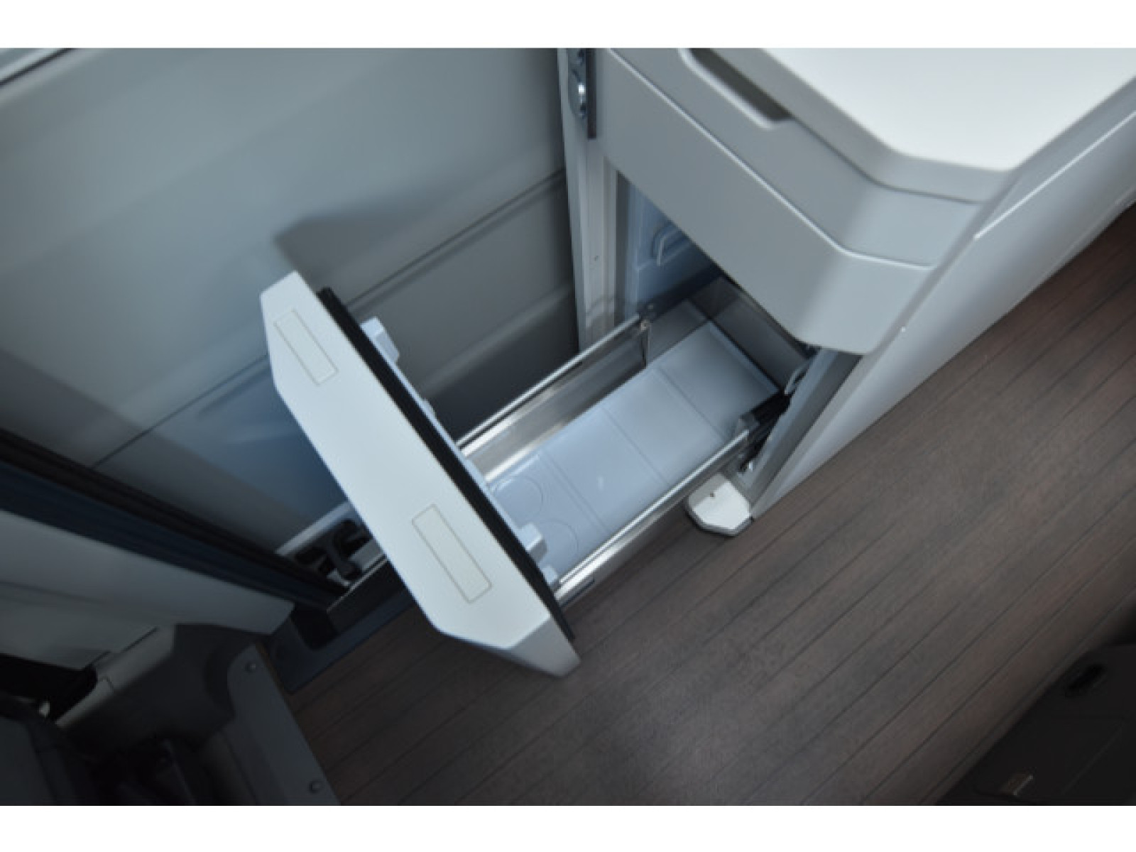 Volkswagen - California_15