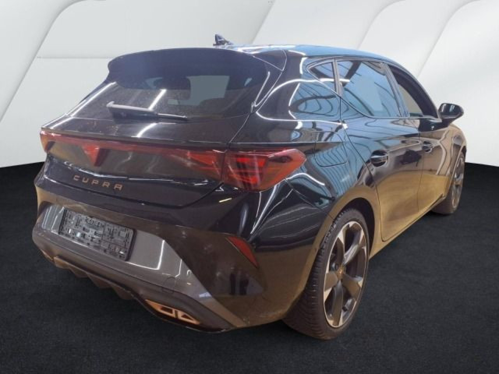 diagonalansicht-hinten-aussen