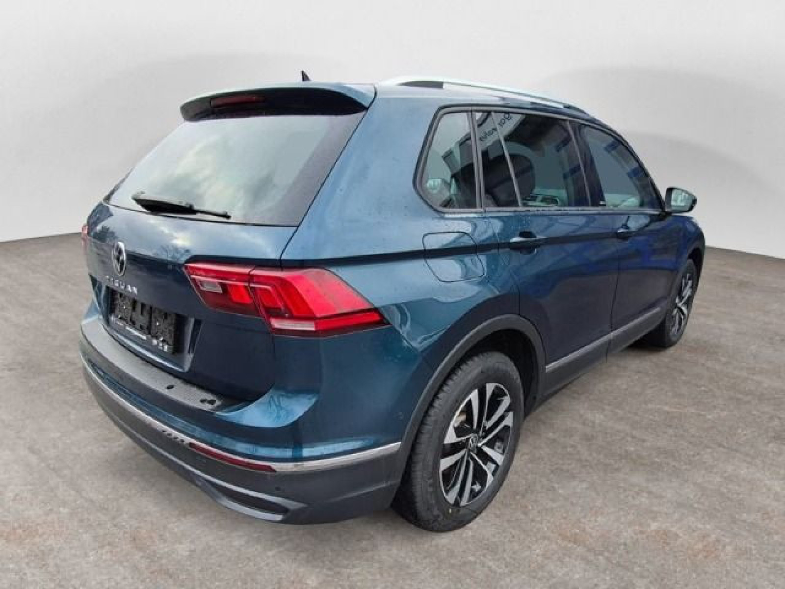 diagonalansicht-hinten-aussen