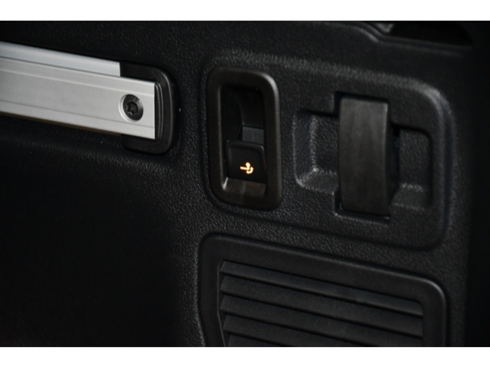 Volkswagen - Touran_13