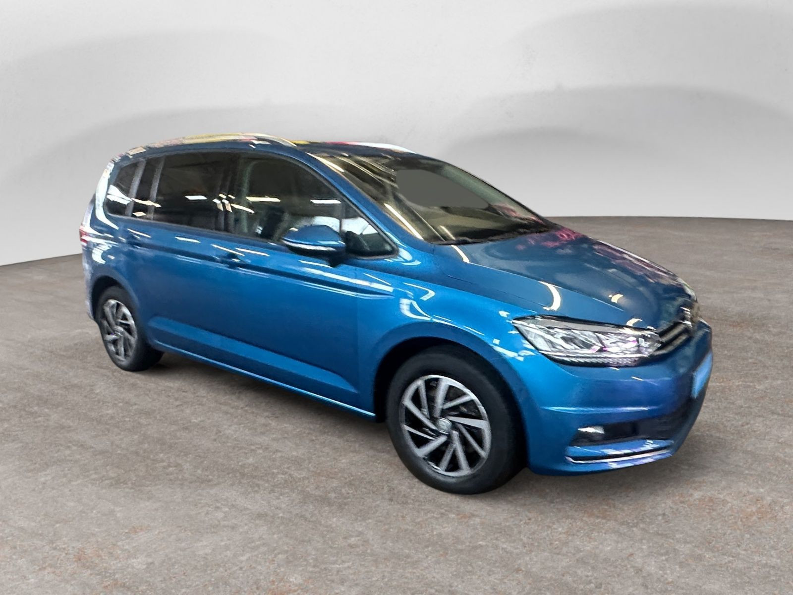 diagonal-frontansicht-aussen