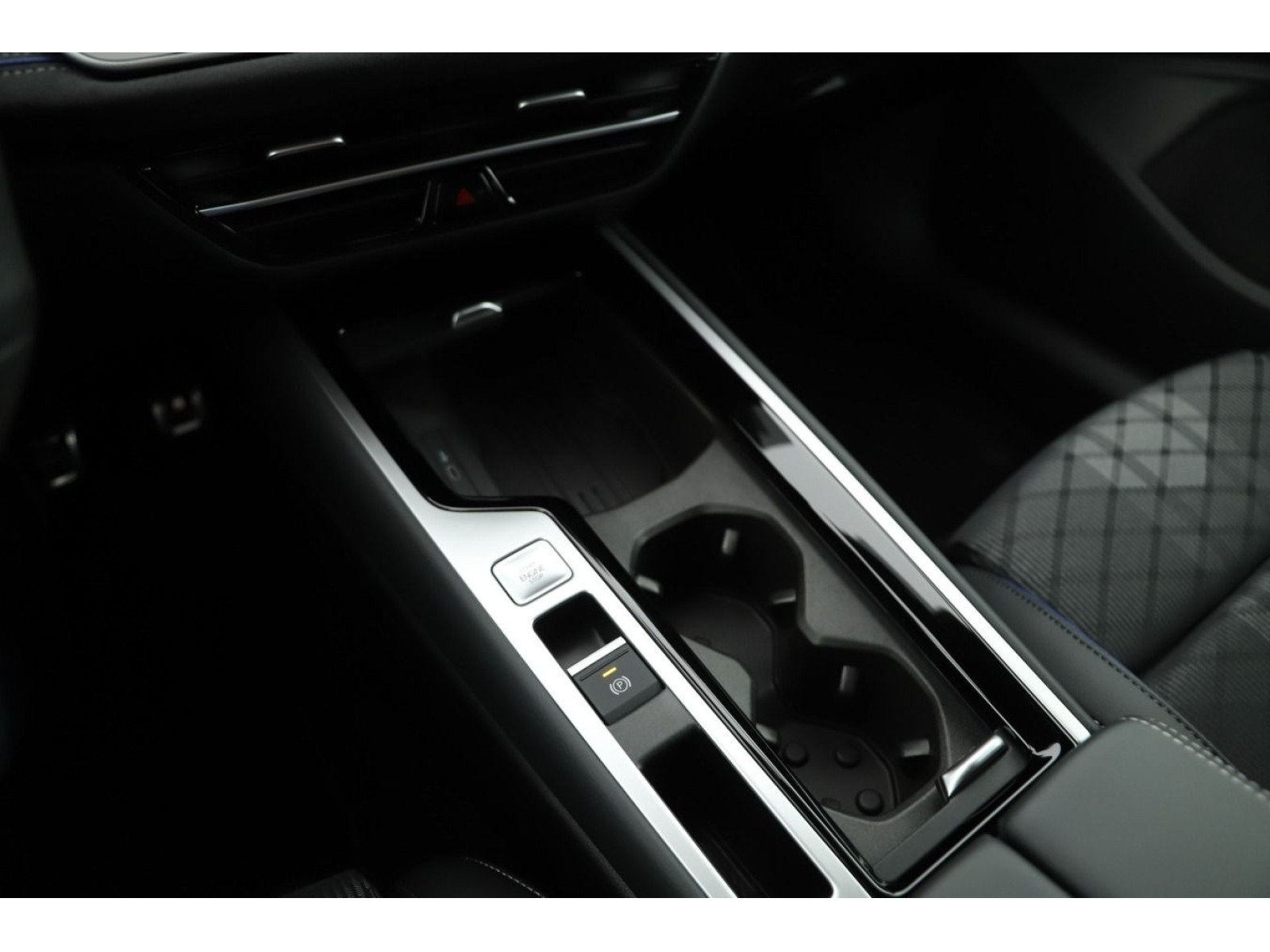 Volkswagen - Passat Variant_13