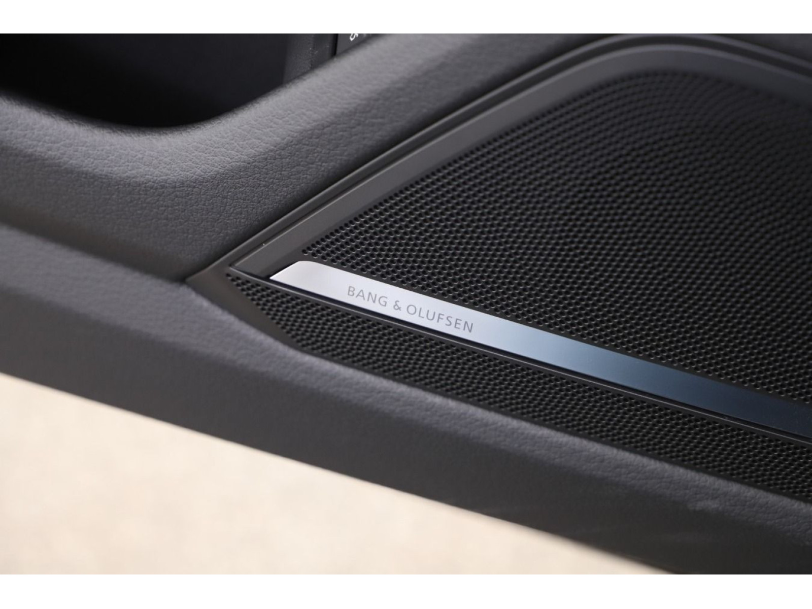 Audi - RS 6 Avant_10